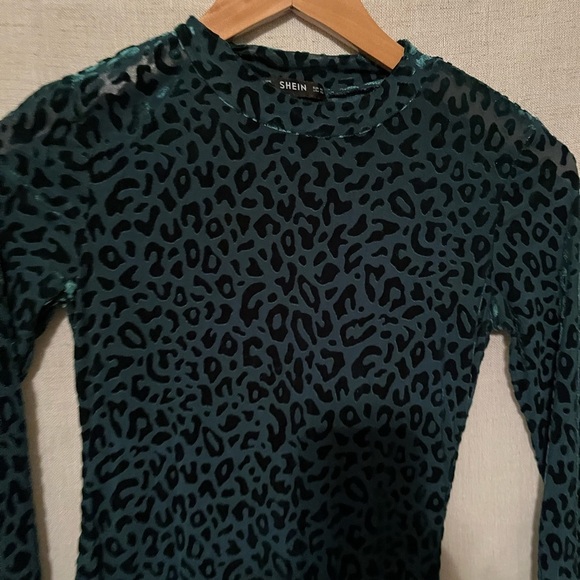 Shein Sheer Leopard Long Sleeve Blouse Size Small - Picture 3 of 5